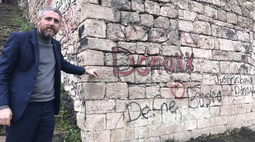 Tarihe saygısızlık