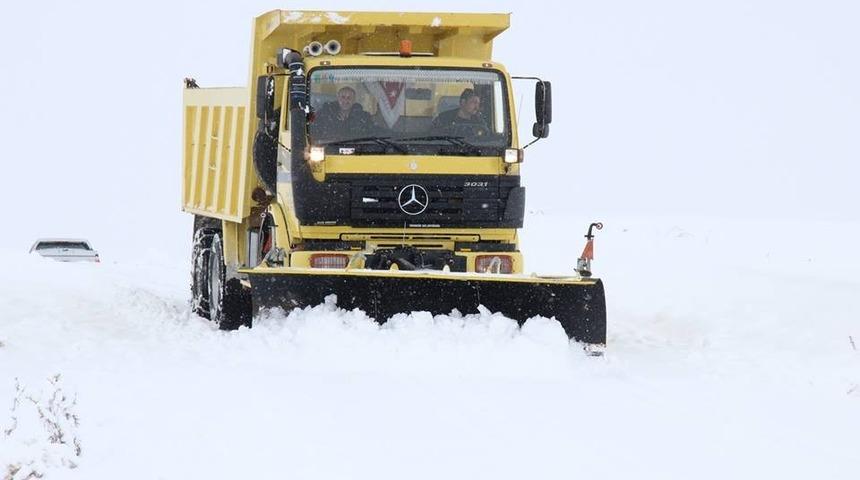 Yozgat&rsquo;ta 365 k&ouml;y yolu ulaşıma kapandı