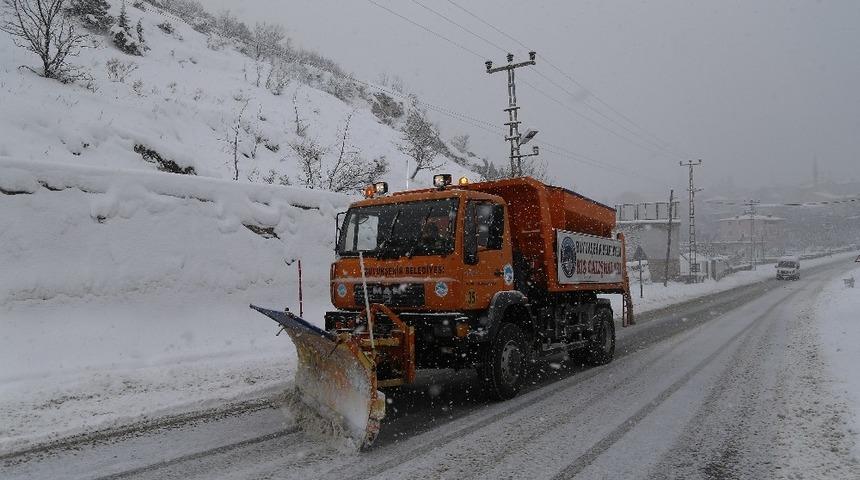 Büyükşehir kesintisiz çalışıyor