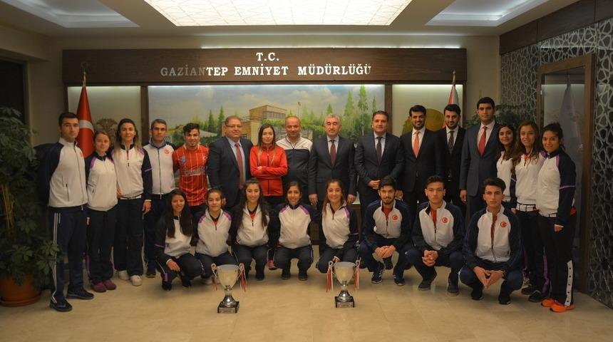 Polisgücü’nden Emniyet Müdürüne ziyaret