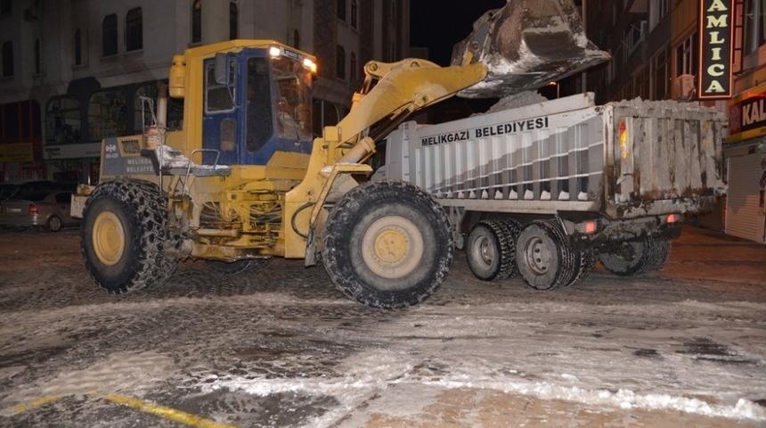 Melikgazi&rsquo;de kesintisiz ulaşım devam ediyor