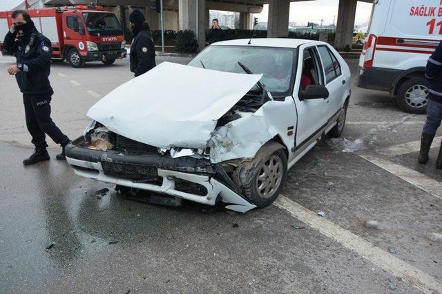 Biga’da trafik kazası: 1 yaralı