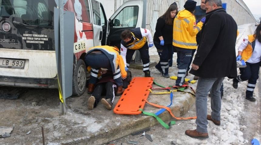 Biga&rsquo;da trafik kazası: 1 yaralı