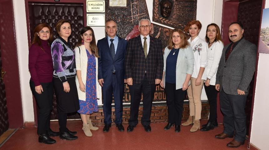 Denizli&rsquo;de &lsquo;K&uuml;&ccedil;&uuml;len D&uuml;nyada B&uuml;y&uuml;yen Bir Halka Olmak&rsquo; projesi