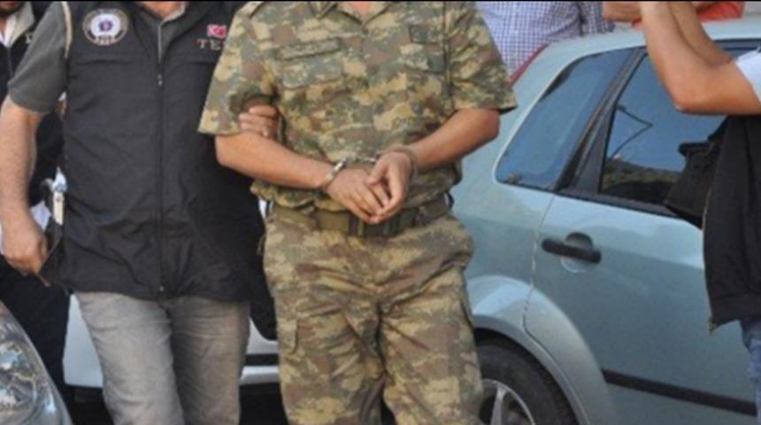 Tatil köyünde komutana uyuşturucu gözaltısı!