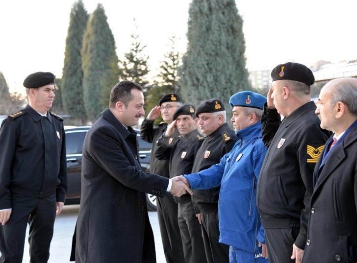 Vali Şentürk’e, emniyet ve jandarmadan bilgi G1