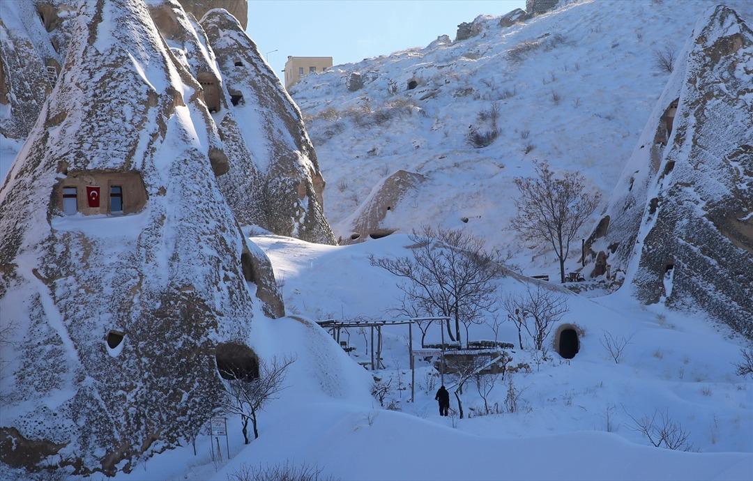 Kapadokya kış aylarında da turistle doluyor
