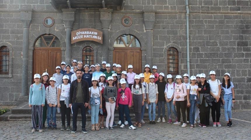 Gezi programlarından bin 120 kişi faydalandı