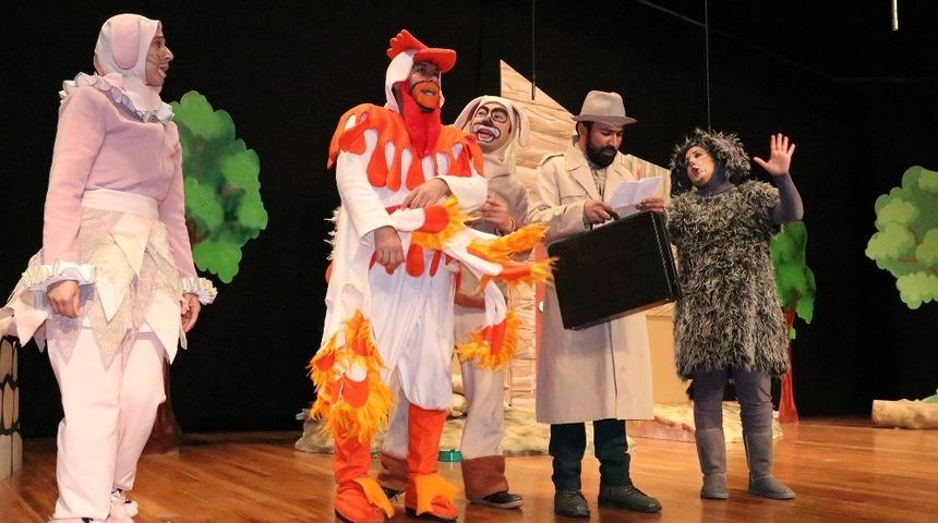 Mersin&rsquo;de &rsquo;Bremen Mızık&ccedil;ıları&rsquo; adlı oyun sahnelendi