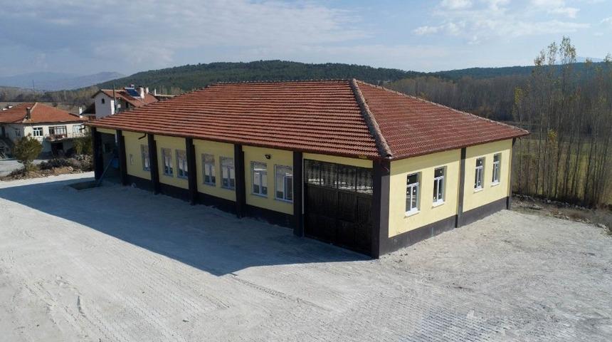 Beyşehir&rsquo;de 25 yıldır atıl vaziyetteki yapı &ccedil;ok ama&ccedil;lı salona d&ouml;n&uuml;şt&uuml;r&uuml;ld&uuml;