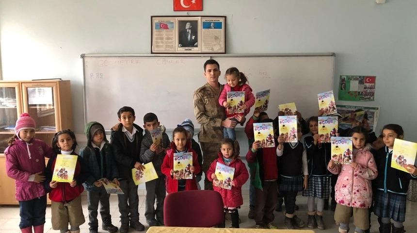 Dergi bahane ilgi şahane