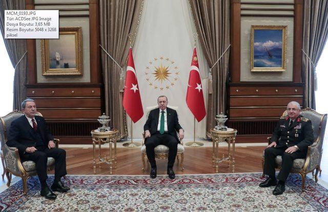 Milli Savunma Bakanı Akar ile Genelkurmay Başkanı Güler Beştepe'de 