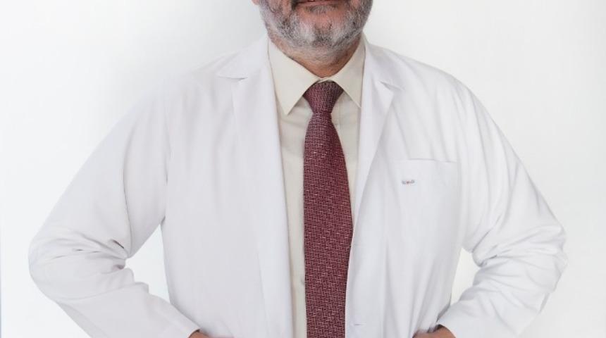 Ortadoğu Hastanesi&rsquo;nde ilk a&ccedil;ık b&ouml;brek t&uuml;m&ouml;r ameliyatı ger&ccedil;ekleştirildi