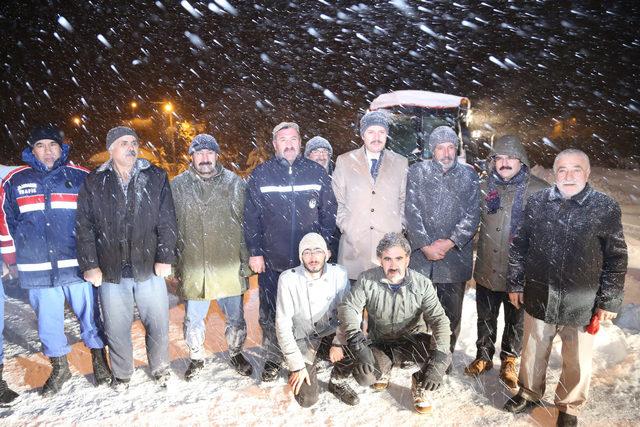 Sivas'ta 844 köy yolu kardan kapandı (2)