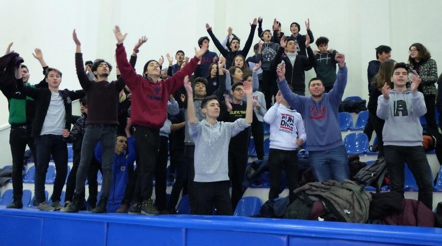 Denizli’de filenin sultanları belli oldu