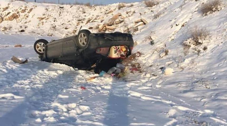 Aslanapa-Gediz Karayolunda trafik kazası: 2  yaralı