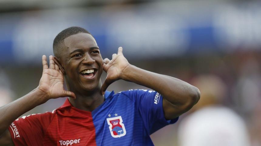 Fenerbahçe Jhonny Lucas için menajeriyle temasa geçti