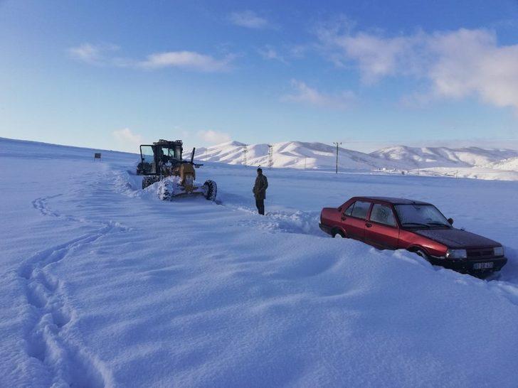 Gümüşhane’de kapanan köy yollarının yüzde 73’ü 12 saatte açıldı G1