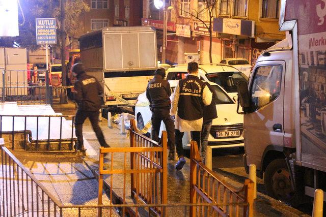 Kağıthane'de oto kiralama şirketinde silahlı saldırı: 1 yaralı