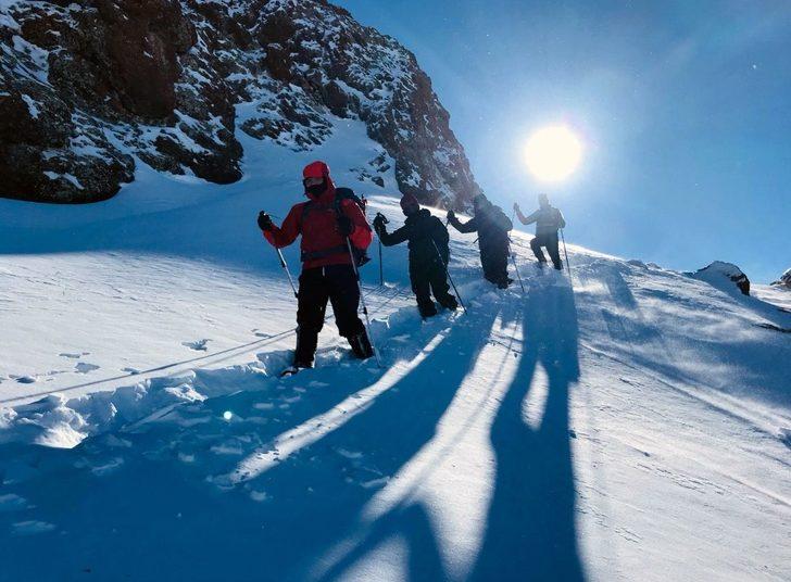 Erek Dağı’na zirve tırmanışı G3