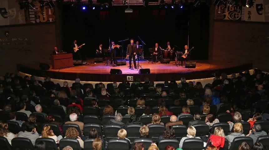 Karşıyaka&rsquo;da Tanju Okan gecesi