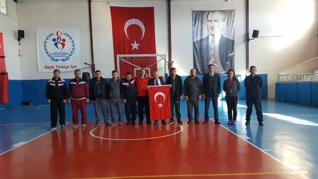 Develi’de spora engel yok