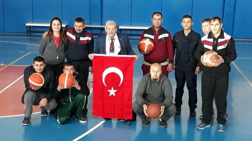 Develi’de spora engel yok