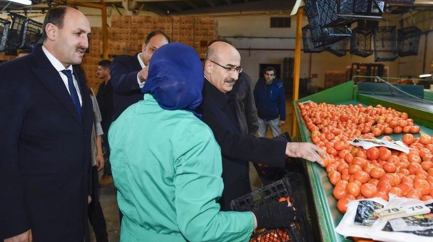 Vali Demirtaş: "Adana&rsquo;da, &uuml;r&uuml;n &ccedil;eşitliliği ve &uuml;retim kapasitesinin artmasını hedefliyoruz"