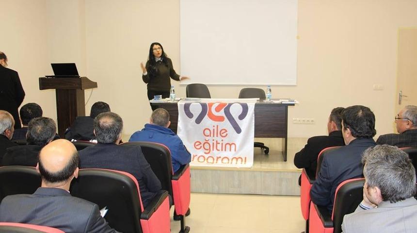 Muhtarlara bağımlılıkla m&uuml;cadele eğitimi