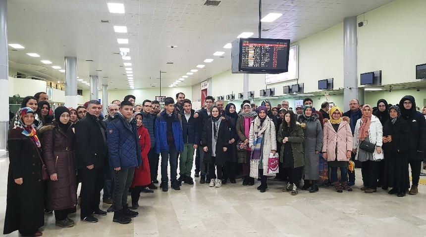 Atakum Anadolu İHL &ouml;ğrencileri dil eğitimi i&ccedil;in İngiltere&rsquo;ye gitti