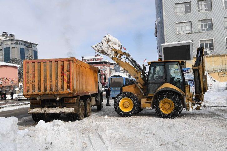 Muş Belediyesinden kar mesaisi G2