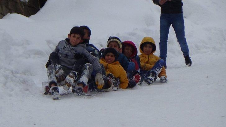 Çocukların kayak keyfi G2