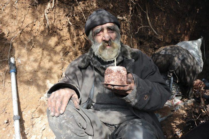 (Özel) Mağarada sürpriz doğum günü G1