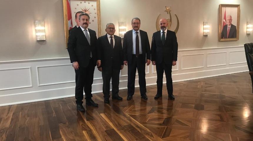 Vizyon projeler Başkent&rsquo;te g&ouml;r&uuml;ş&uuml;ld&uuml;