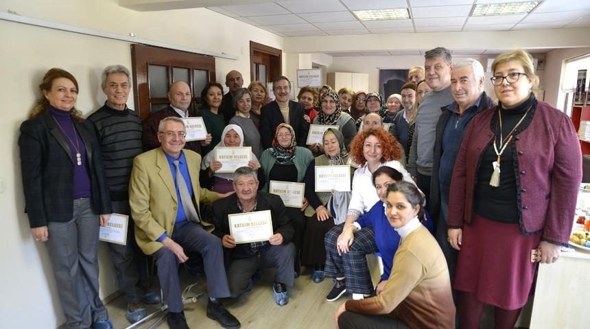 Başarılı engelli ailelerine belge