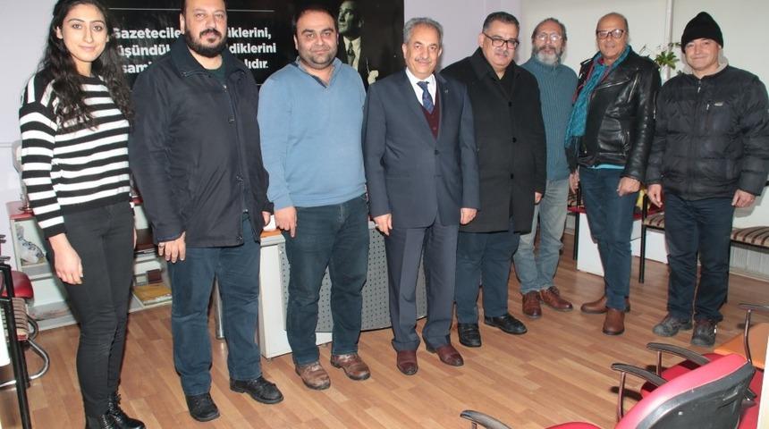 Başkan Akkaya&rsquo;dan yerel gazetelere ziyaret