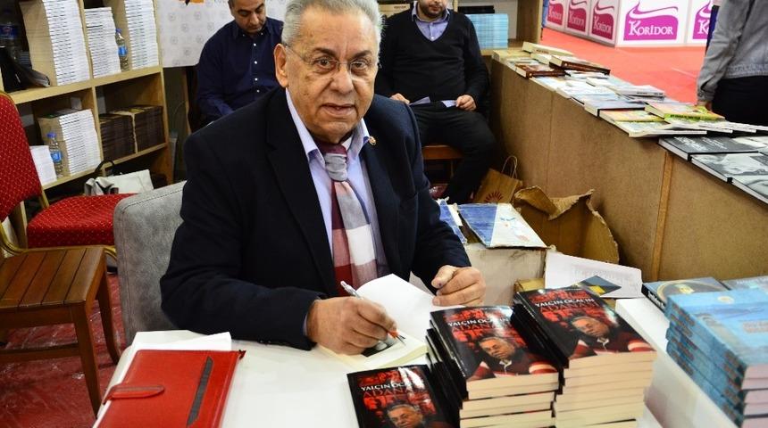 Yalçın Öcal okuyucularıyla buluştu
