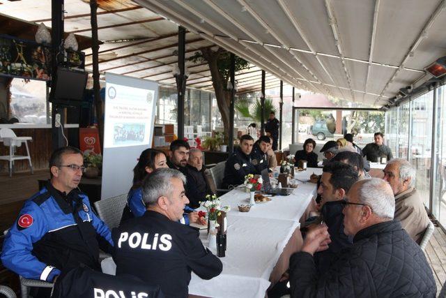 Alanya Polisinden huzur toplantısı