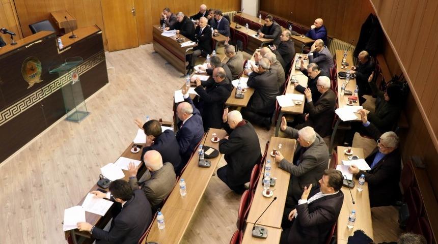 Buzağı &ouml;l&uuml;mleri en aza indirilecek