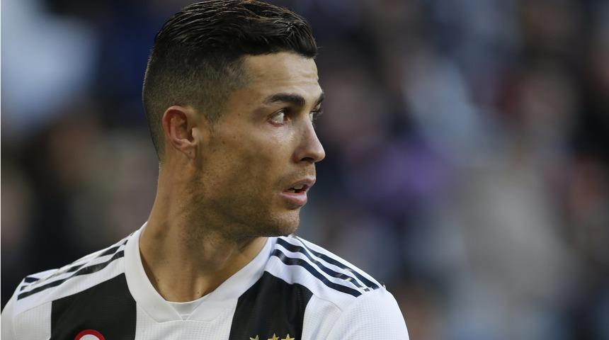 Las Vegas polisi tecav&uuml;zle su&ccedil;lanan Cristiano Ronaldo'dan DNA &ouml;rneği istedi