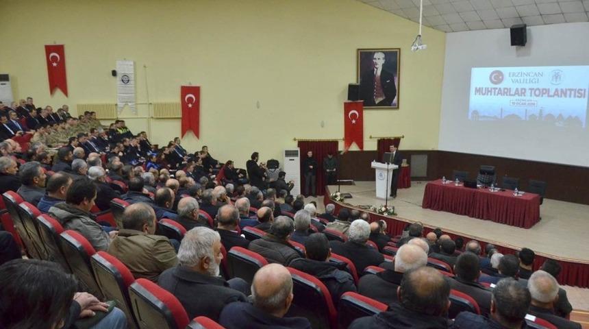 Erzincan&rsquo;da ki k&ouml;y ve mahalle muhtarlarından &ldquo;Uyuşturucu ile m&uuml;cadele&rdquo; alanında destek istendi