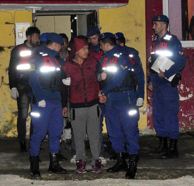 Manavgat'ta uyuşturucu ticaretine 5 tutuklama