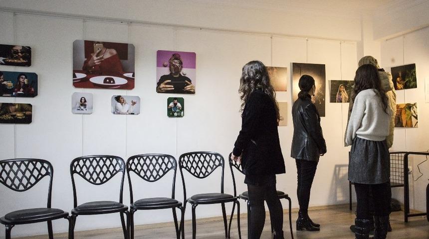 SA&Uuml;&rsquo;de &lsquo;&Ccedil;ek-İm&rsquo; fotoğraf sergisi a&ccedil;ıldı