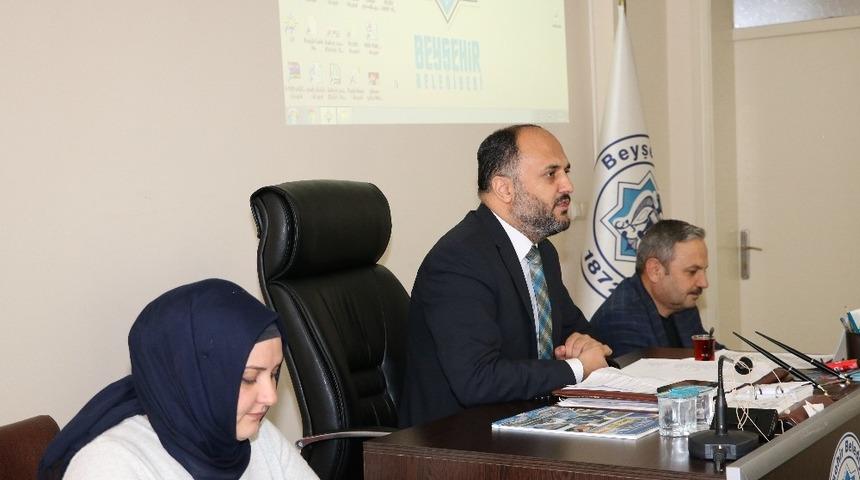 &Ouml;zaltun: &ldquo;Beyşehir&rsquo;de tarihe ge&ccedil;ecek hizmetler yaptık&rdquo;