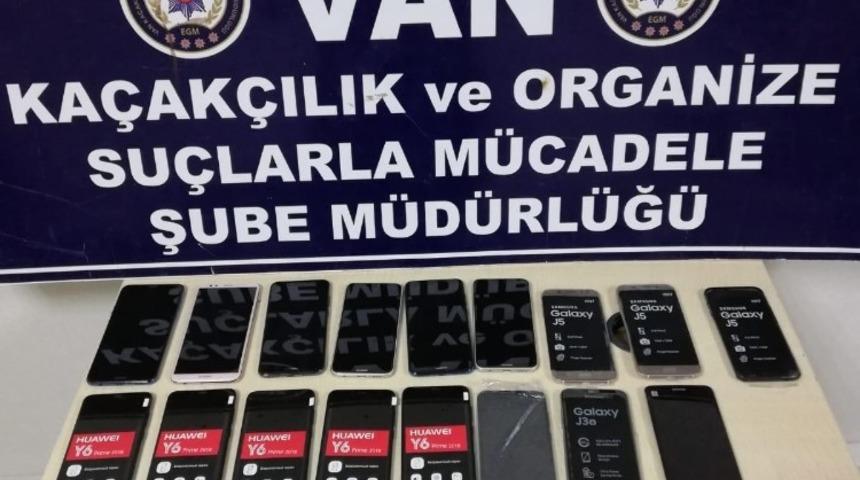 Van&rsquo;da cep telefonu ka&ccedil;ak&ccedil;ılığı