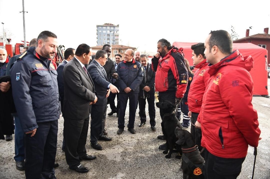 Kuveyt heyeti Ankara İtfaiyesi&rsquo;nde incelemelerde bulundu