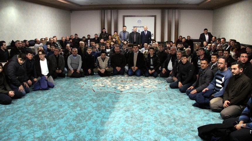 K&uuml;tahya&rsquo;da &rsquo;Gen&ccedil;lik ve Zaman Bilinci&rsquo; konulu konferans