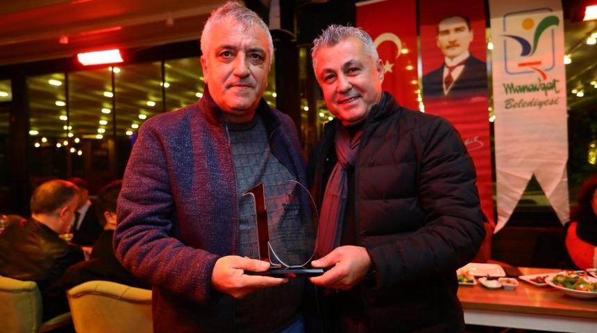 Sözen’den Gazetecilere 10 Ocak’ta 10. yıl plaketi