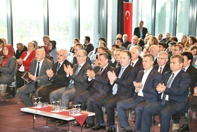 Vali Kaymak: “Çocuklarımız önce iyi bir insan olacak”