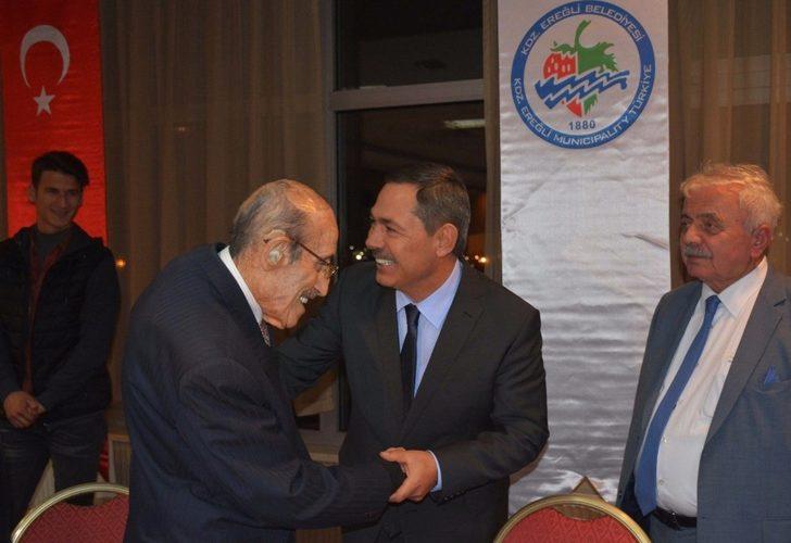 Uysal, gazetecilerle  yemekte buluştu G4